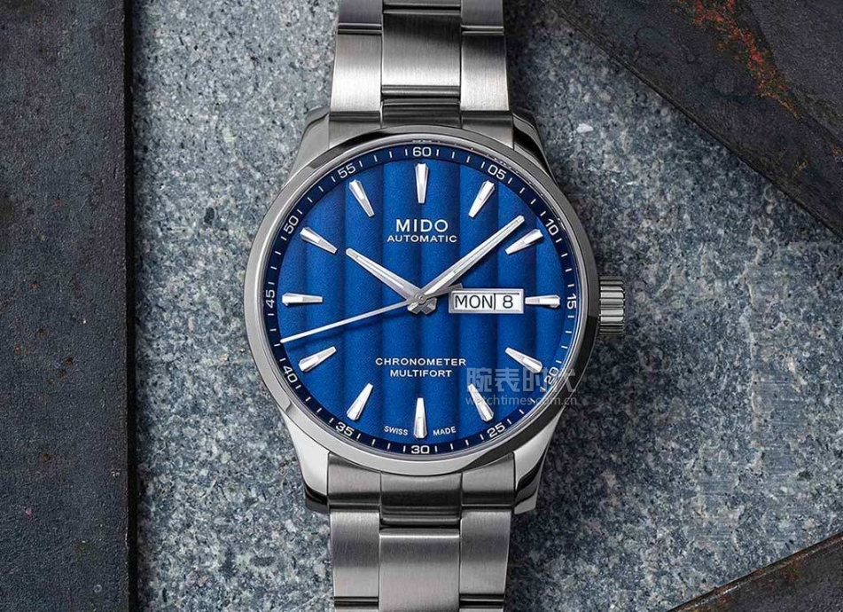 万元长动力天文台表美度新款蓝舵手