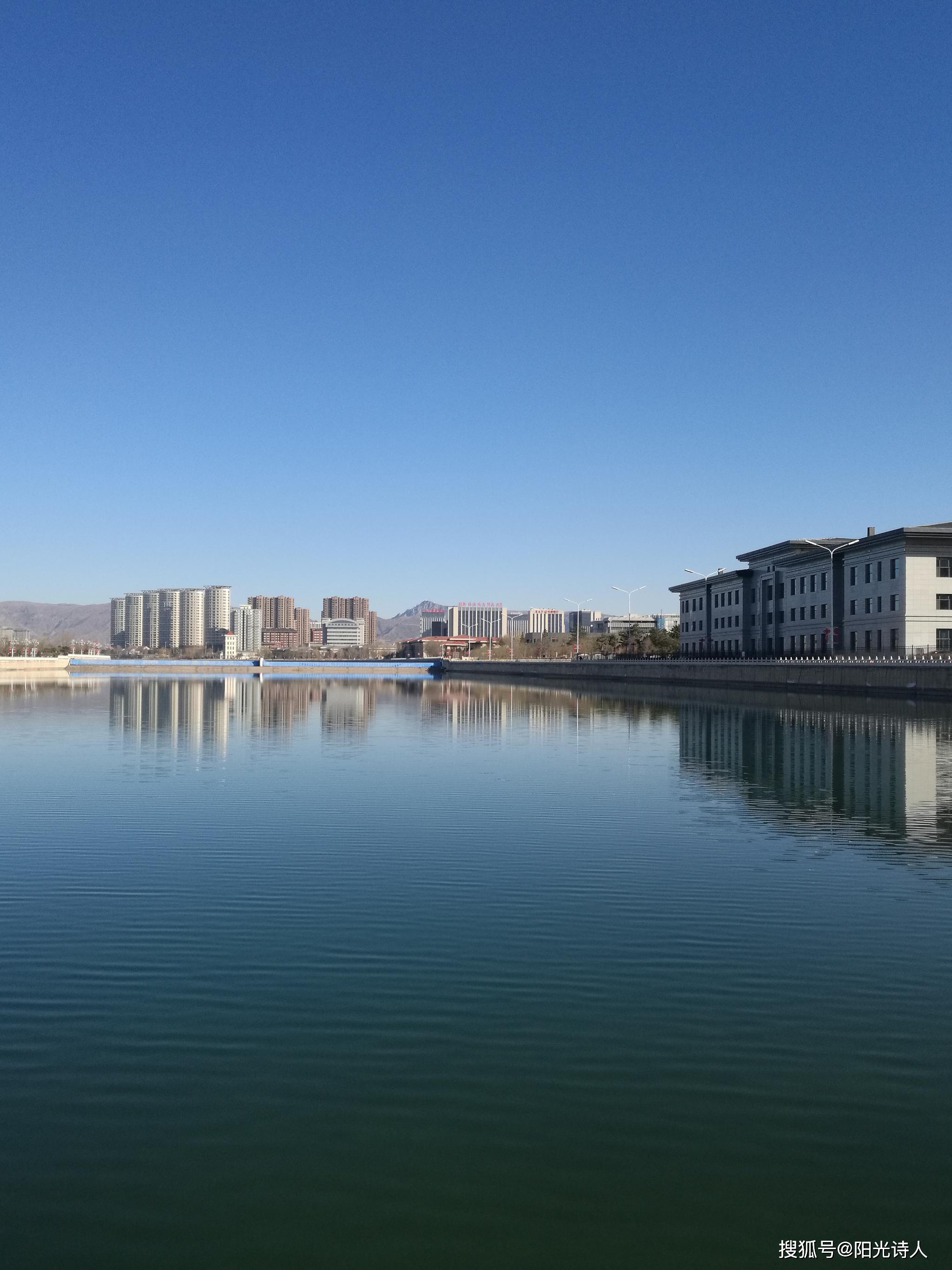 走过城东的如意河