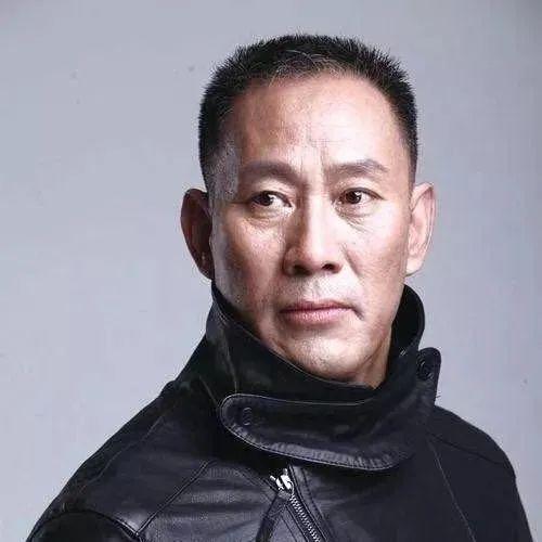 亲人回家,吴京安再创朗诵诗《娃,回家咧,咥面》!