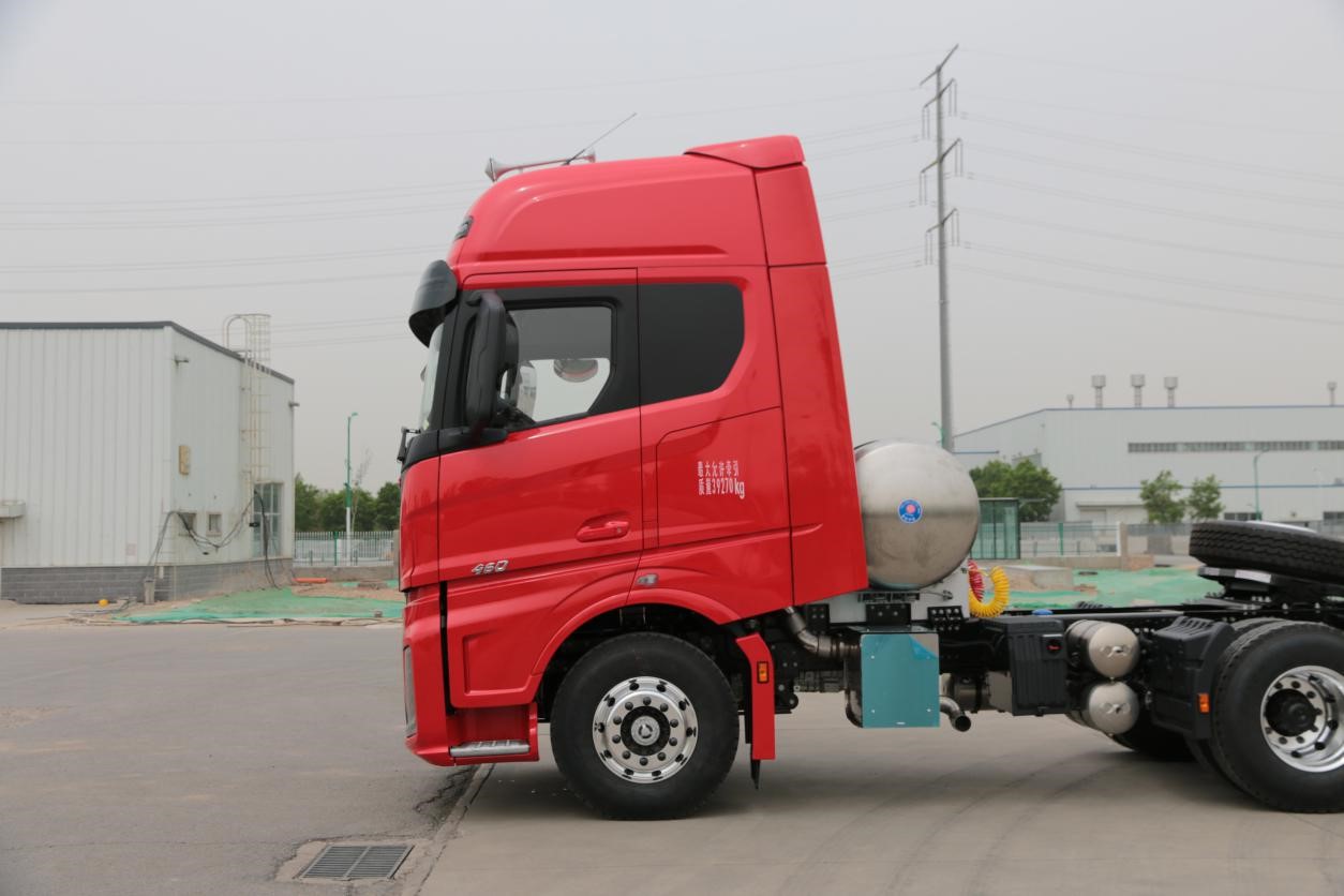 460匹2300牛米燃气车就是江铃威龙hv5