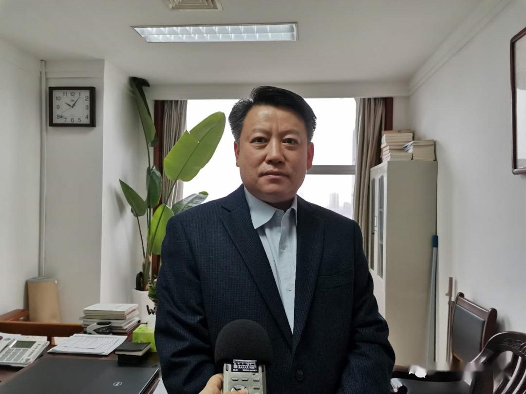 推进泰开集团聚焦新能源输变电智能装备,发挥品牌优势,开拓国际市场