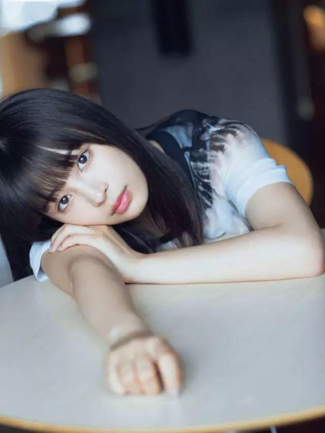 尤物丨广濑丝丝20代神颜女明星