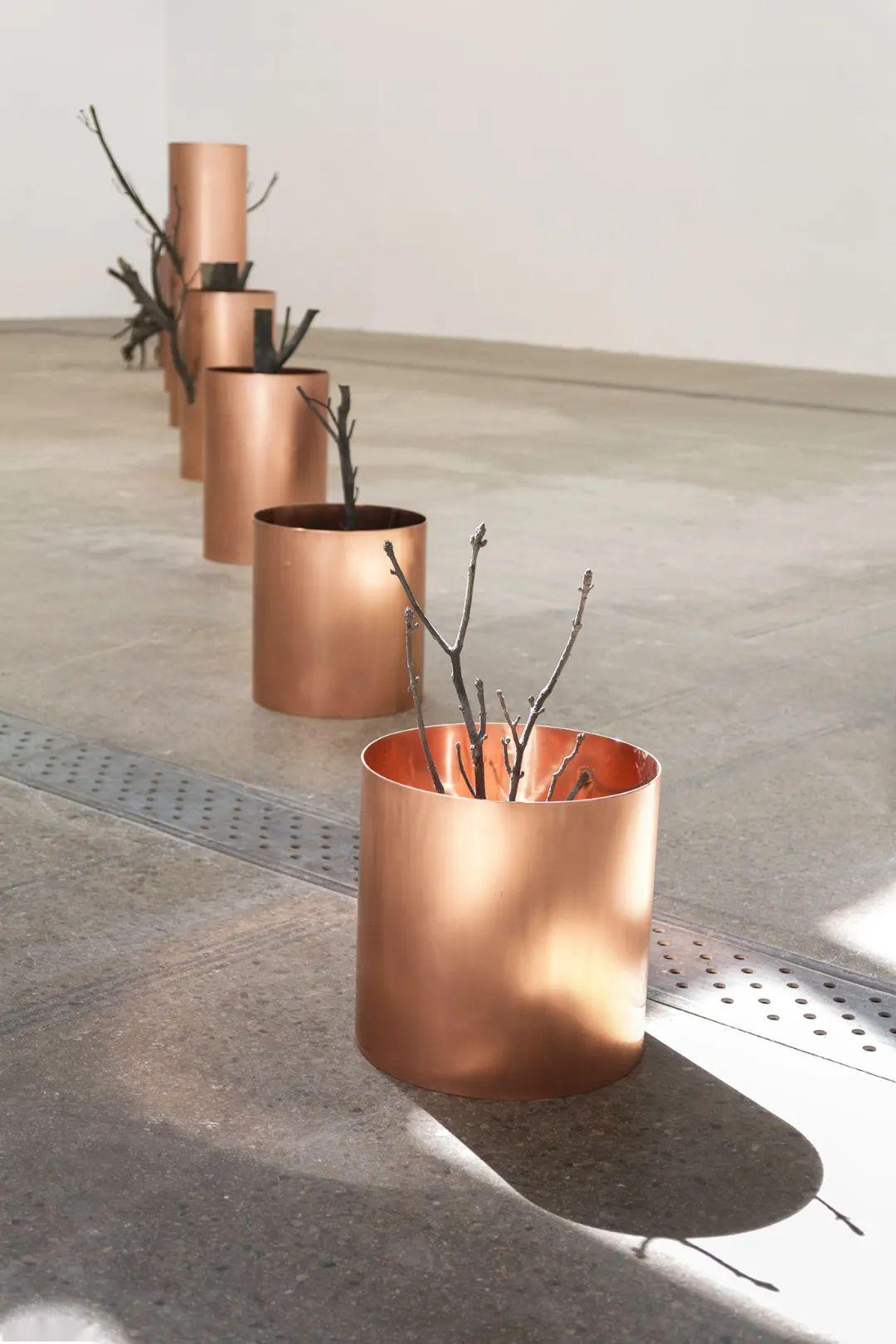 全球知名艺术家群展我是谁314430唐人北京第一空间