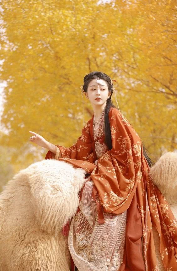 原创十二星座女专属古装狮子撞色双子太清凉白羊像太阳