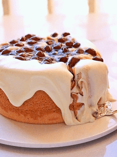 软绵绵的「夹心戚风」没人能拒绝的花花小蛋糕!最快1点到_icake