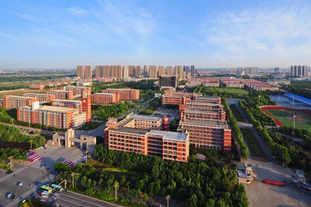 示意图诚城·常青藤在售建筑面积约43-287㎡邻校