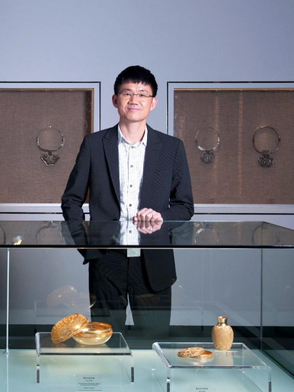 潮宏基轻奢珠宝新打法扩渠道新设计创工艺