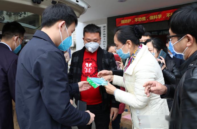 蒋亚龙公益路上的逐风少年