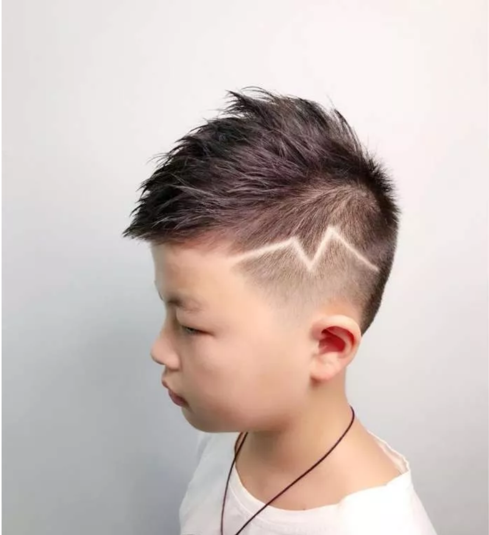 2021年儿童男孩发型图片