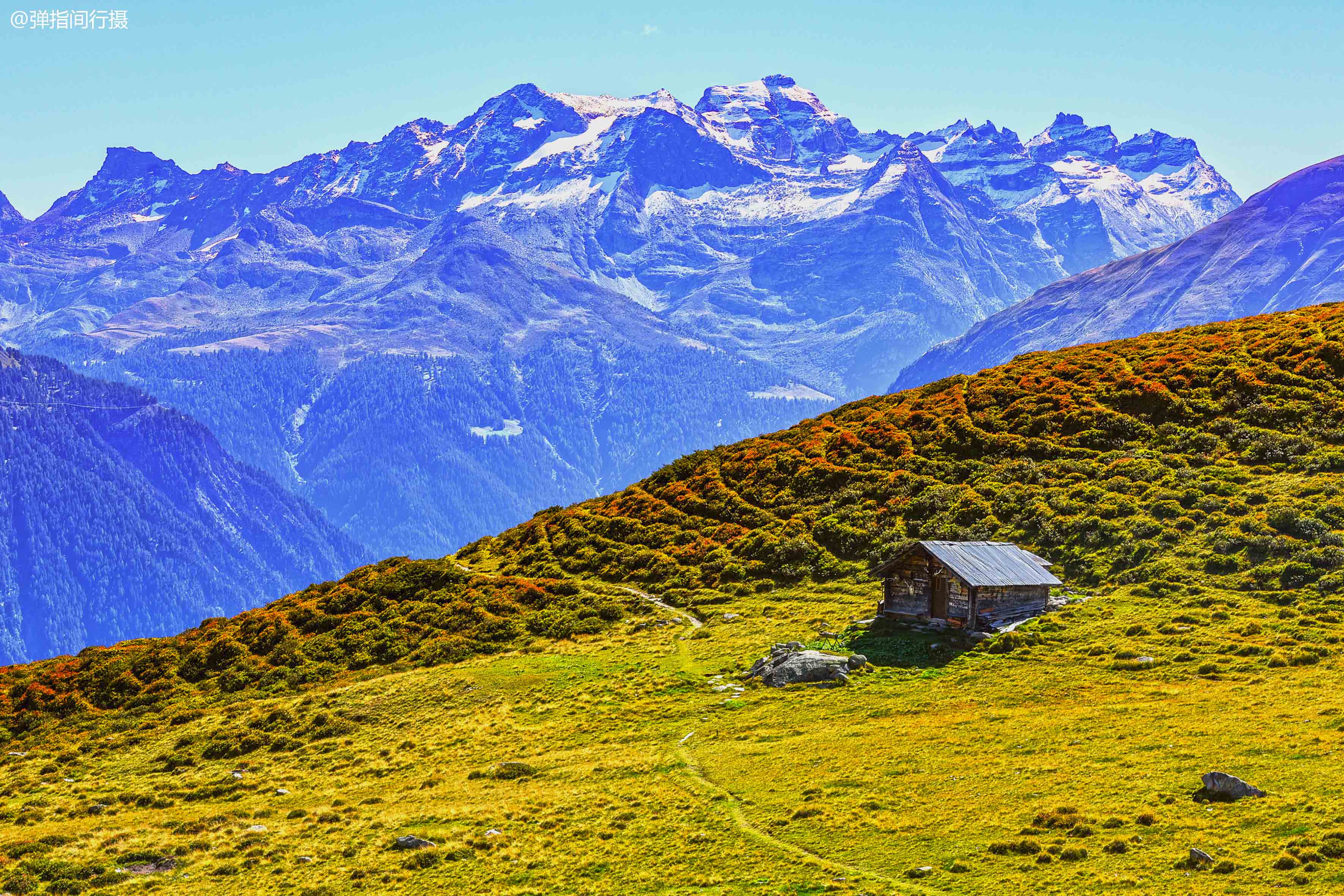 原创瑞士最治愈的温泉小镇雪山环抱宛如仙境疫情过后去一趟吧