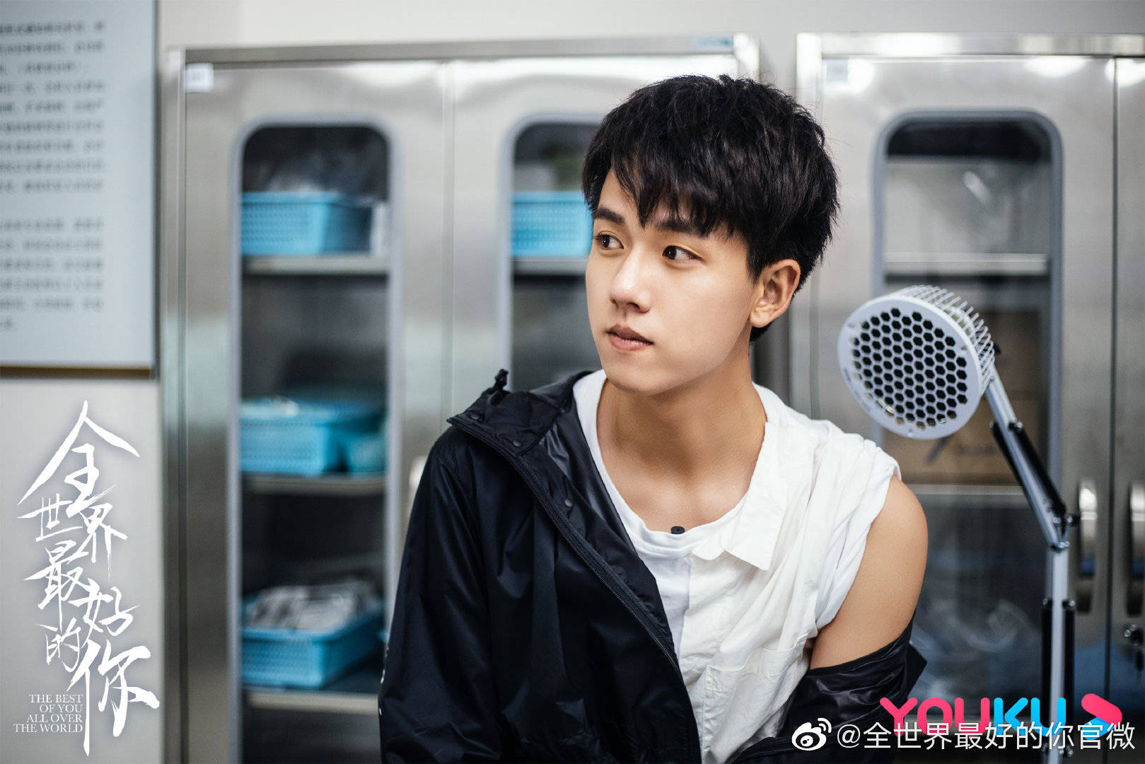 李师傅也真的是"颜如玉"的翩翩公子呢(张耀饰《人不彪悍枉少年》李渔)