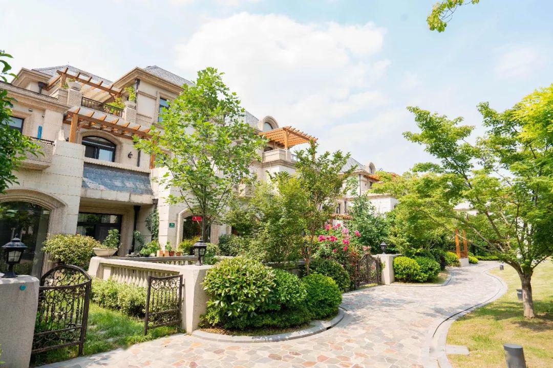 大虹桥核心190340㎡联排别墅130150㎡花园洋房丨距离虹桥枢纽仅3公里