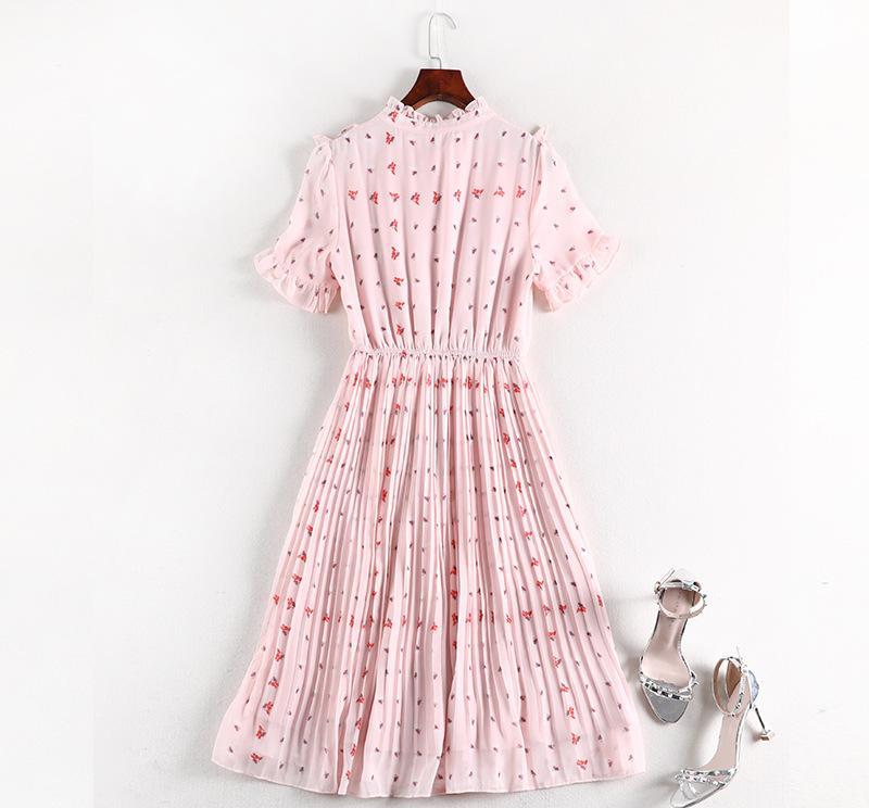 飘飘仙子,美丽衣裳——好的裙裳就该配美丽的你