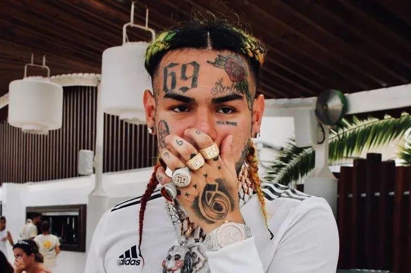 6ix9ine因新冠病毒获得减刑!网友傻眼:这样也行?