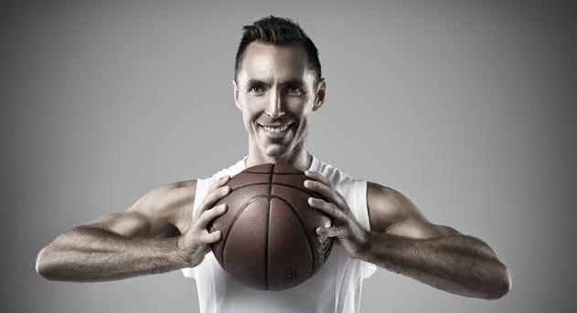 纳什夫妻两个都是白人,而阿莱简德拉却生下了一个黑皮肤儿子,这让纳什