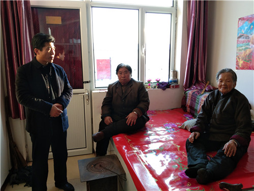 山西脱贫路上的领路人记天镇县马家皂乡袁家皂村第一书记宋立芬