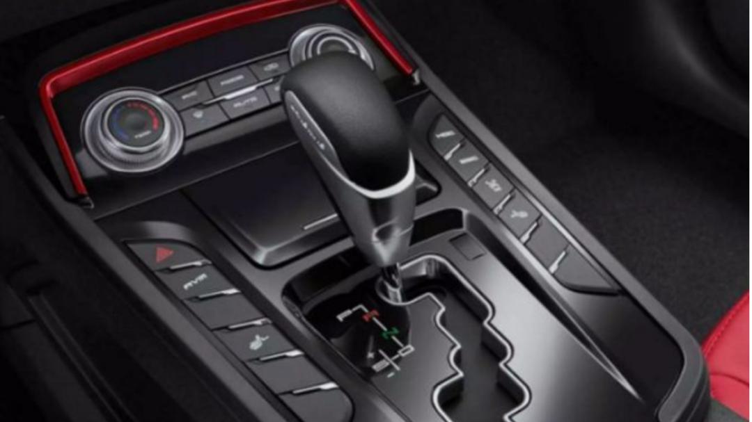 同样是自动挡蛇形档和线形档有什么区别看完对比就明白