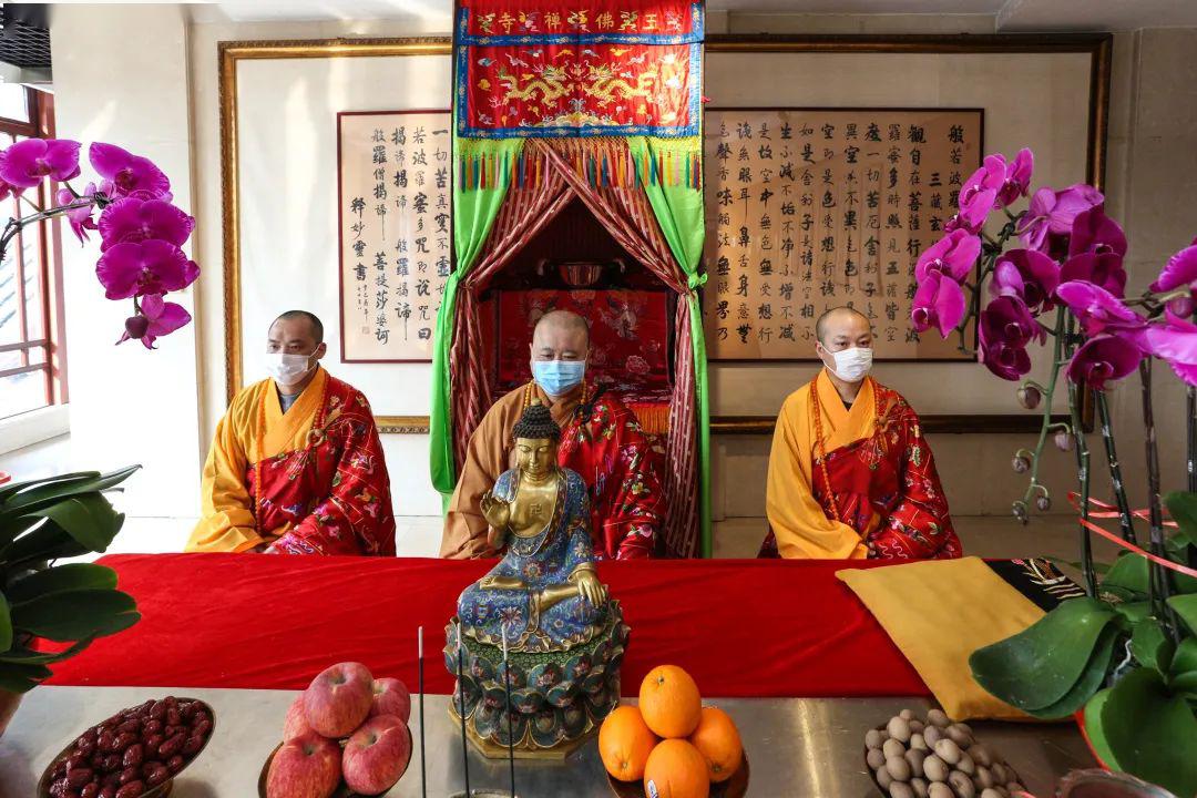 禪寺目前仍然暫停對外開放,水陸法會由全寺法師按水陸法會儀軌啟建