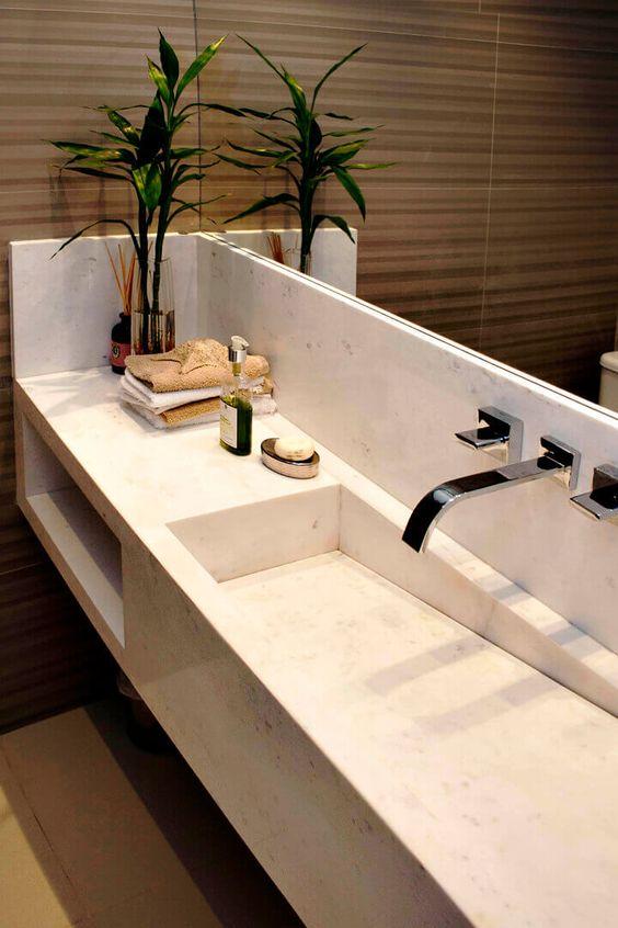 水泥浇筑洗手池槽内倾斜30顺手做坡面明显这样排水更畅