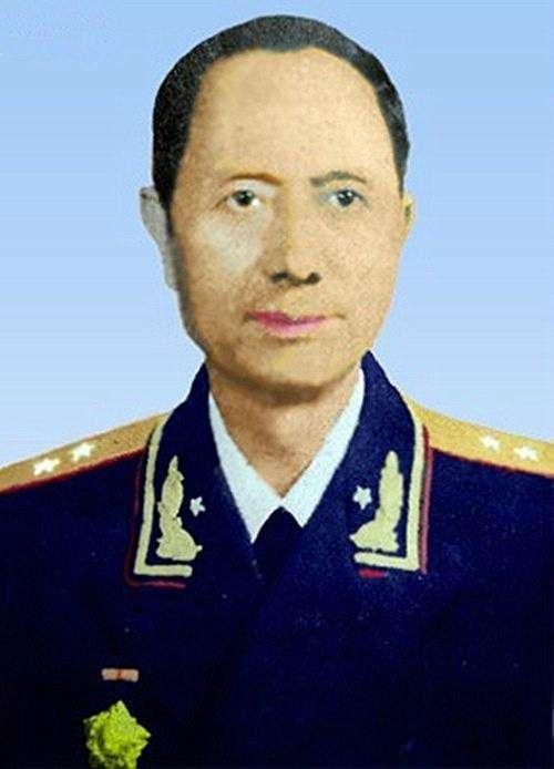 原创他放弃四百元的月薪参加革命没有上过战场为何被授中将