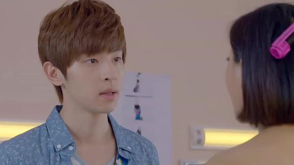 待嫁老爸邓伦接女妆竟偶遇前女友意外收获分手费尴尬了