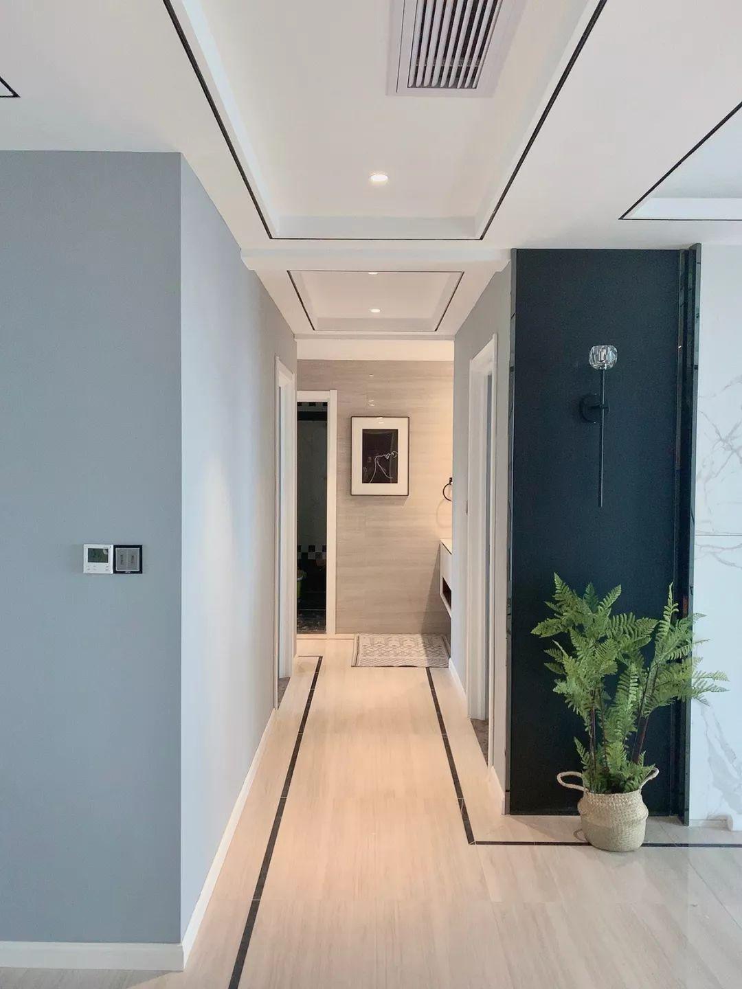 一,浅色地砖 深色波打线//今天我们就来聊聊走廊地面的设计——波 