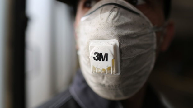 特朗普政府禁3m向加拿大出口口罩!