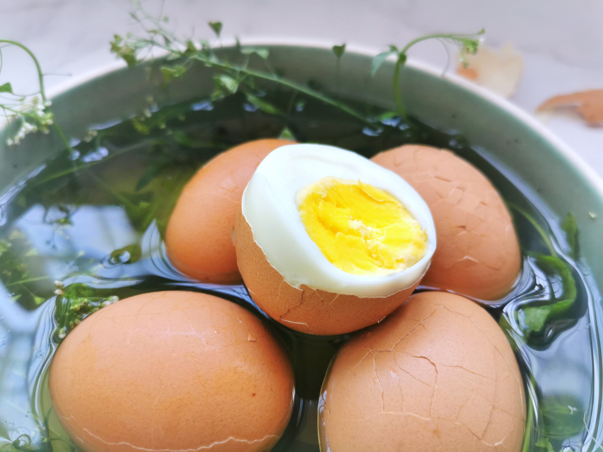 煮鸡蛋真实图片图片