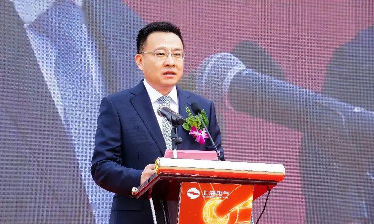 副市长崔宗涛在仪式上致辞,他指出,这次开工建设的上海电气风电海阳