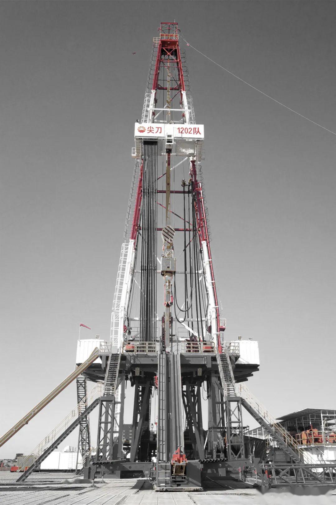 钻井效率节节高安全系数蹭蹭涨气动卡瓦,液压提升装置三维绕障,指哪打