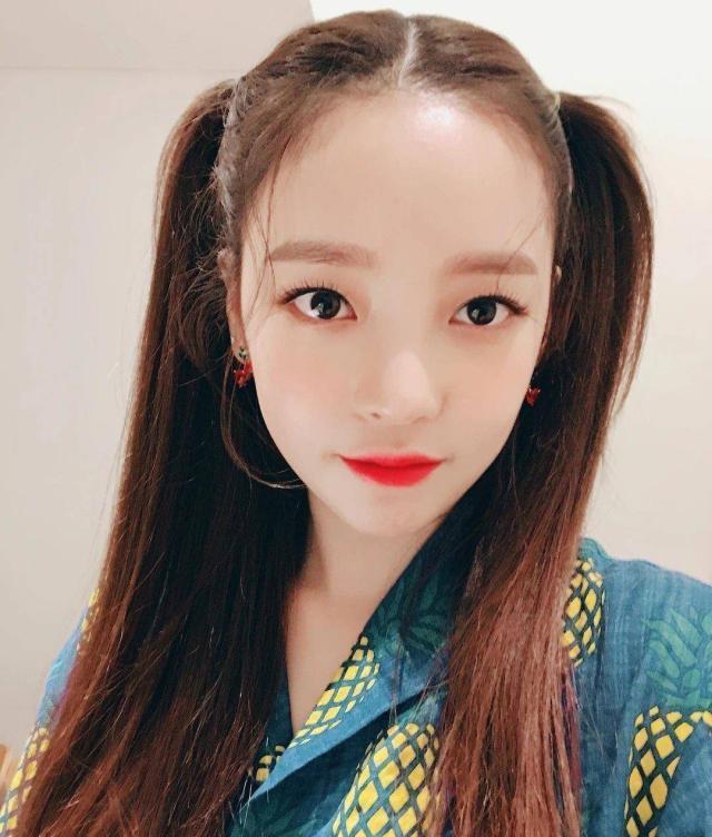 宋芝善照片韩国又一女明星家中身亡年仅29岁–