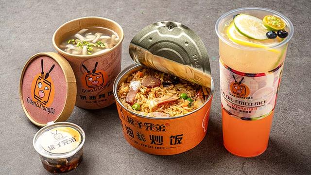 快来吃智能机器人炒饭啦顾客比人工炒饭还好吃