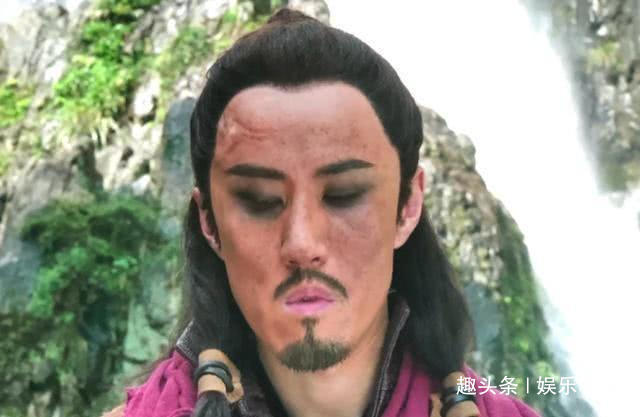 有种整容叫庆余年的狼桃脱下古装卸掉烟熏妆后帅到不敢认