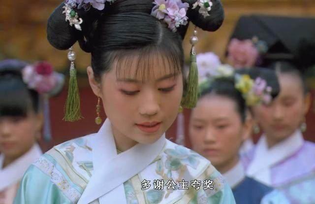 电视剧《甄嬛传》她是唯一因言行举止得罪甄嬛,却能活到最后的人_青樱