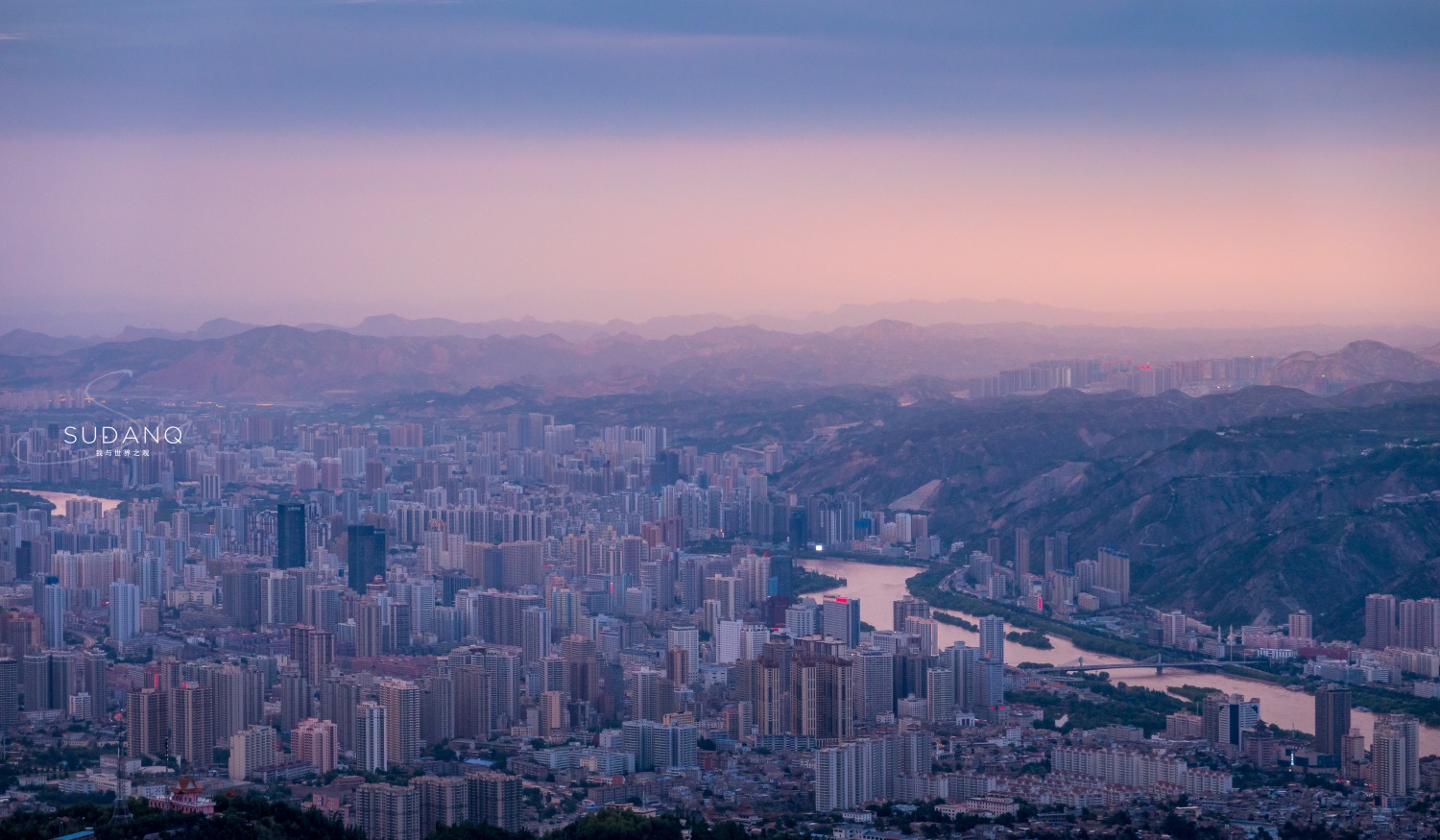 中国唯一被黄河穿过的省会城市,有2000余年历史,却很“没地位” 中国唯一被黄河穿过的省会城市,有2000余年历史,却很“没地位”