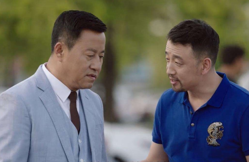 乡村爱情里的白富美小李老师摇身变成珊珊本山传媒解约艺人被力捧