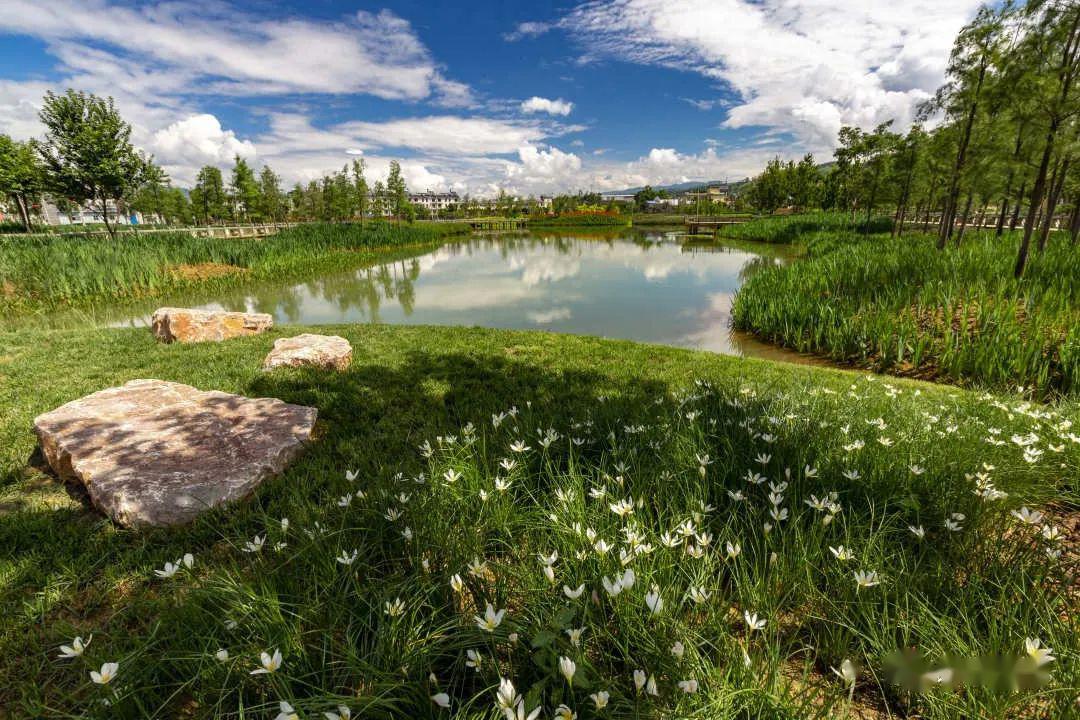 春日游图 | 清风绿林游细雨,明日游衍莫忘归_艺园