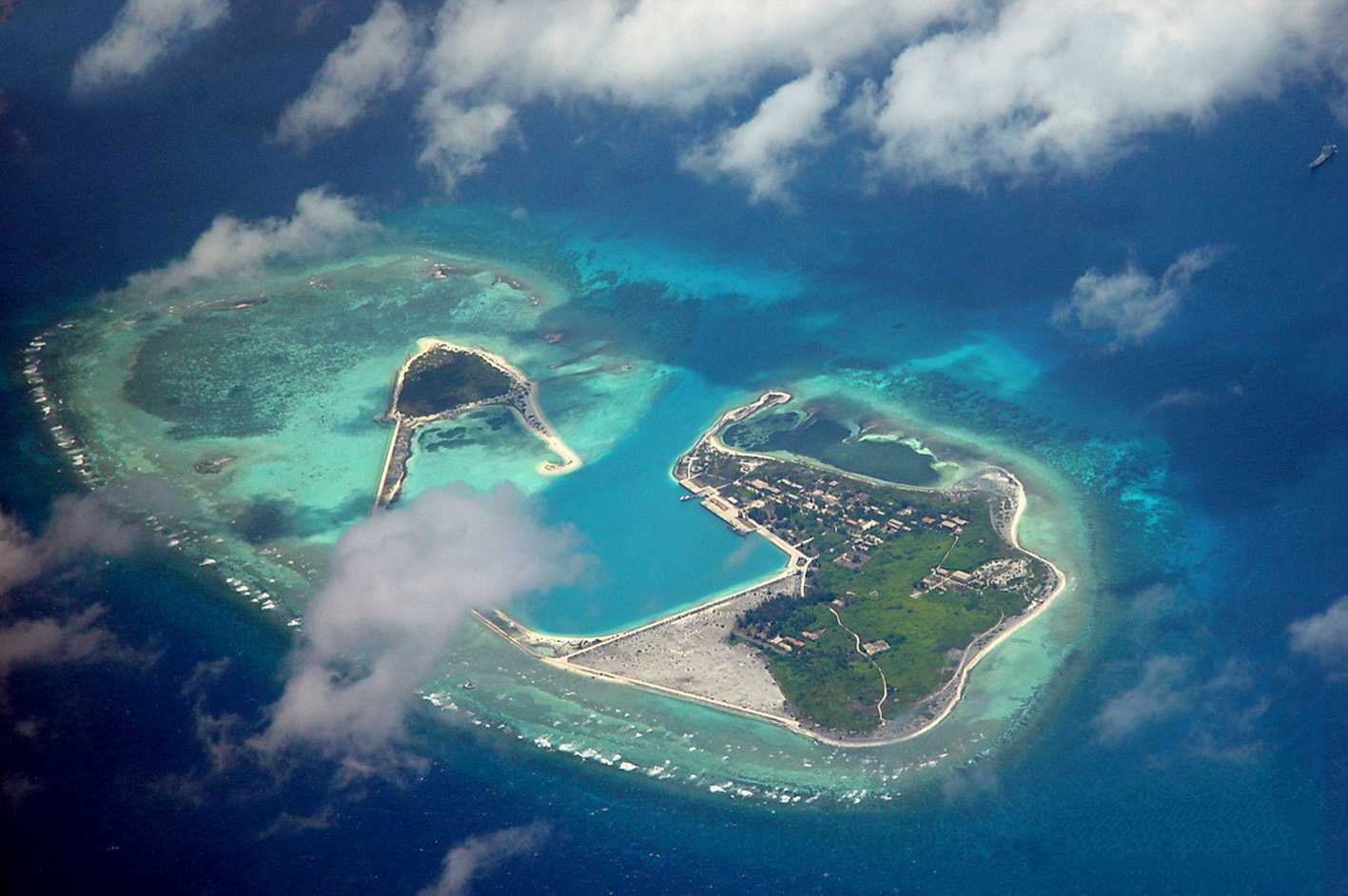 南沙群岛最大的岛图片