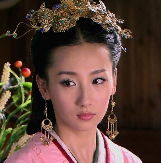 美人心计她是古代被废的第一位皇后一生无子无恩宠