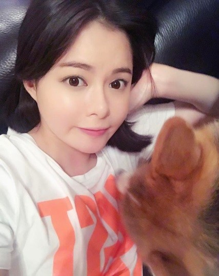 原创岑日珈丑闻频传患躁郁症暴饮暴食一年暴肥14公斤