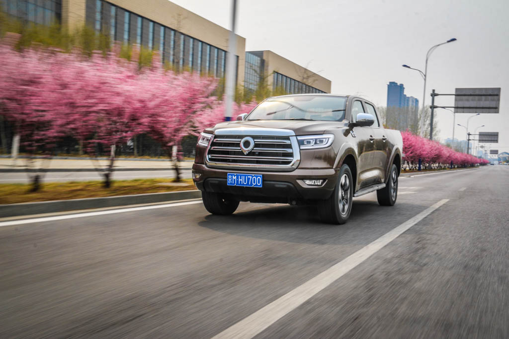 试驾将军令长城炮乘用版20t四驱运动版