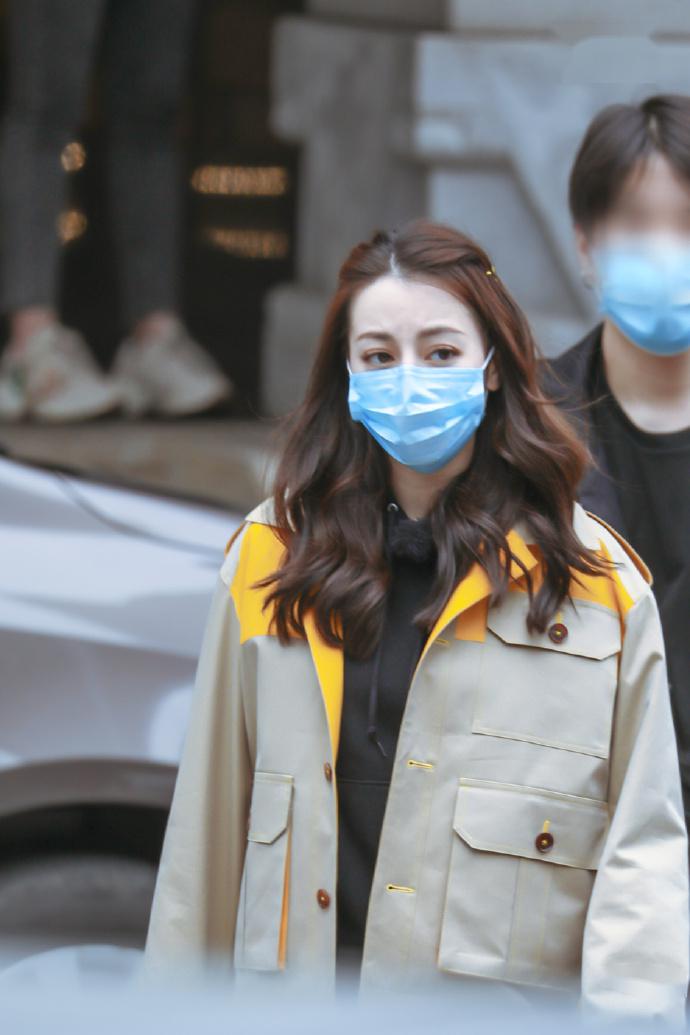 热巴极限挑战路透照来啦16岁少女迪可爱上线