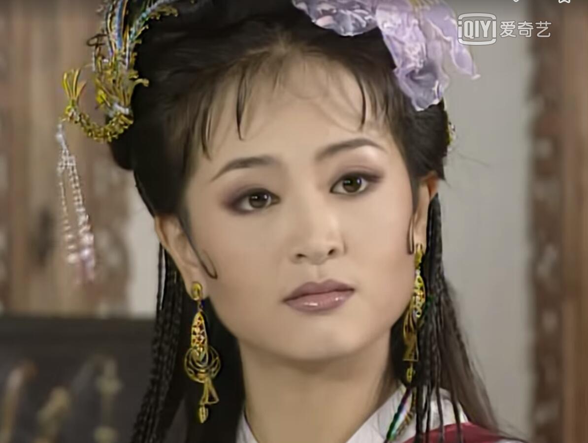 《上错花轿嫁对郎》老太君信任外孙胜过亲孙,为什么?_柯世昭