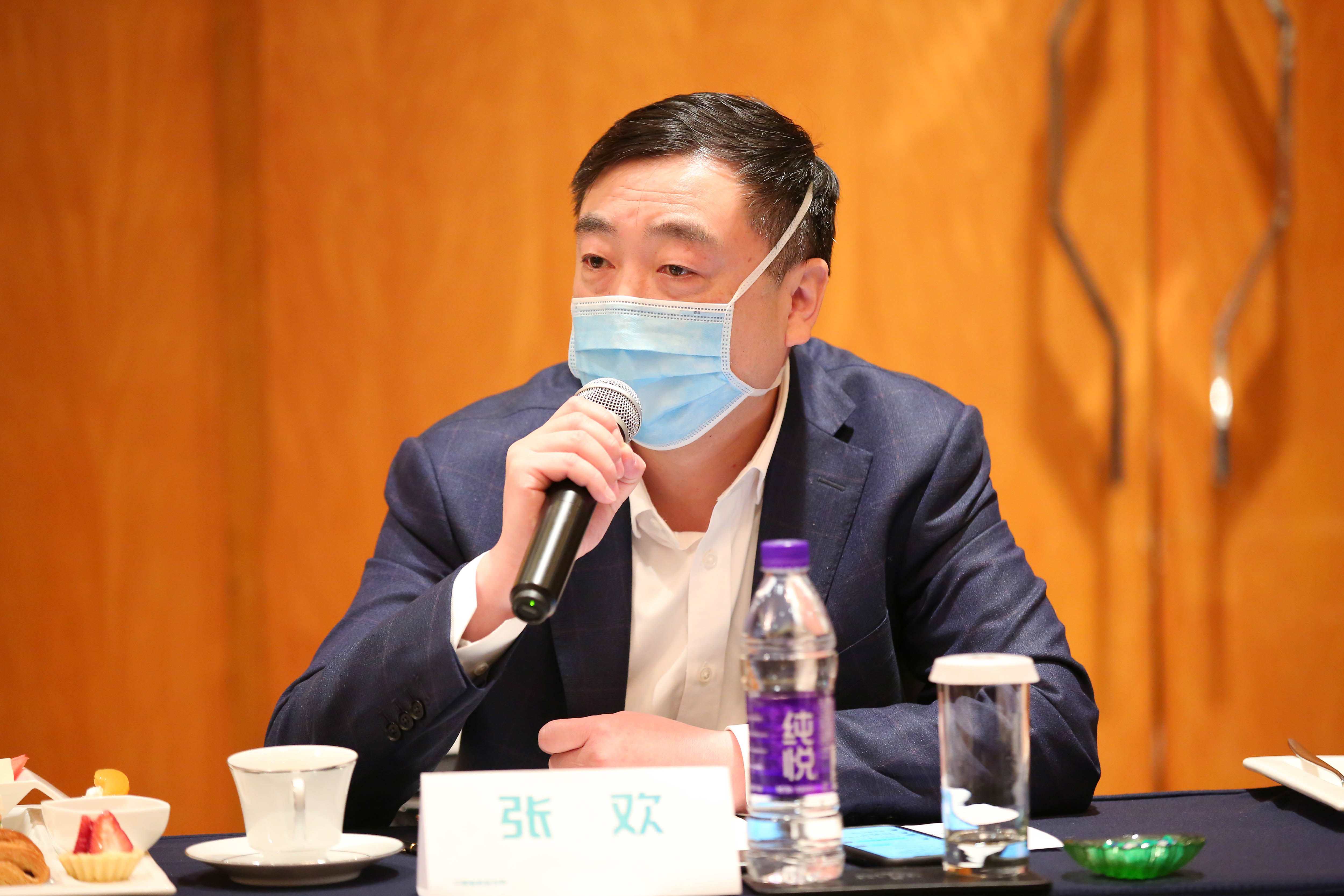 会麻醉学分会前主任委员,首都医科大学附属北京世纪坛医院李天佐教授