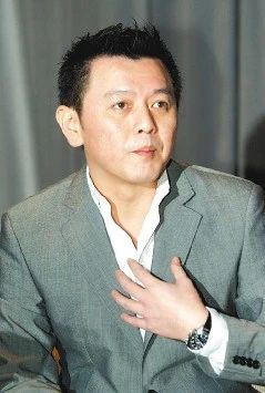 吴倩莲和他分手,娶嫩妻难改家暴终离婚_庹宗华