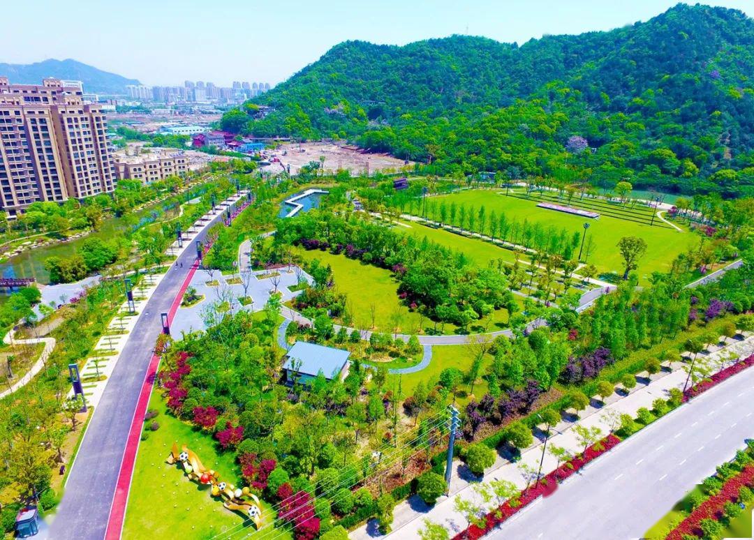 走,踏青去!邂逅最美的绿色路桥