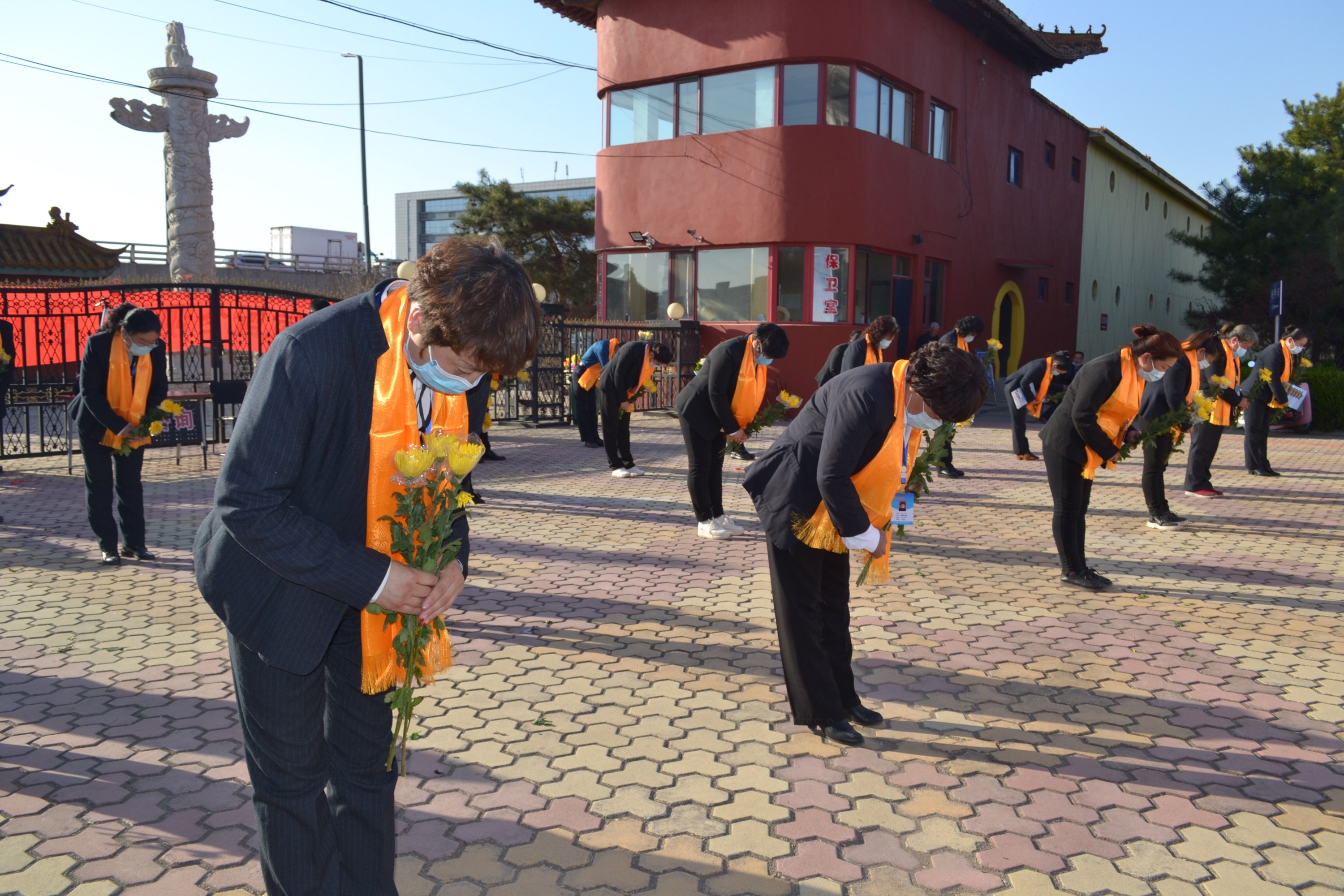 晋阳五福园清明节举行集体代祭仪式