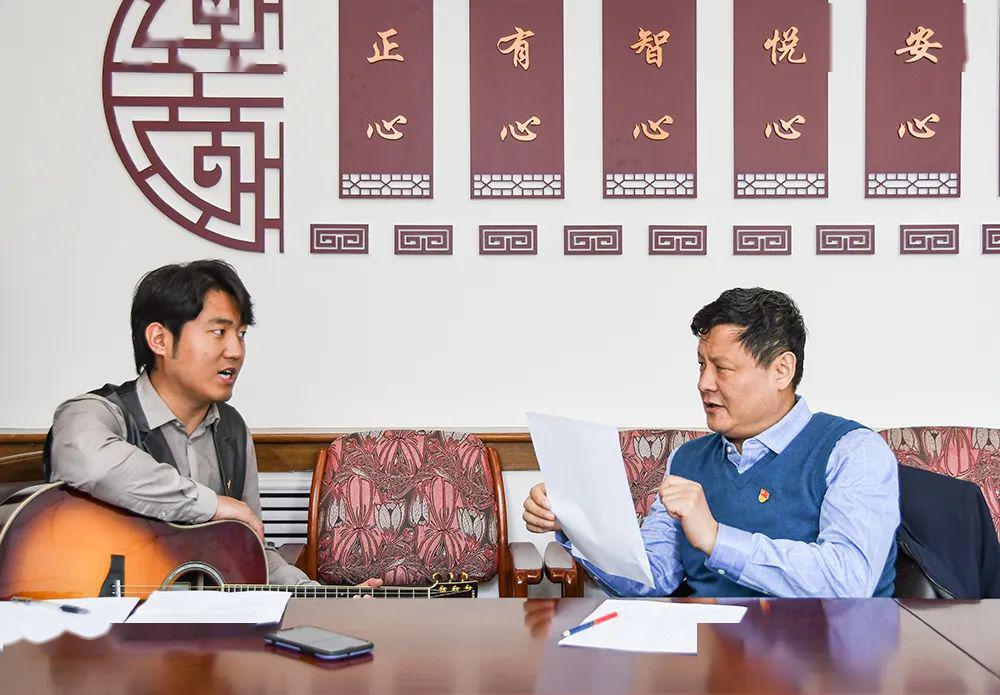 潞安集团党委常委,副总经理肖亚宁变身填词人
