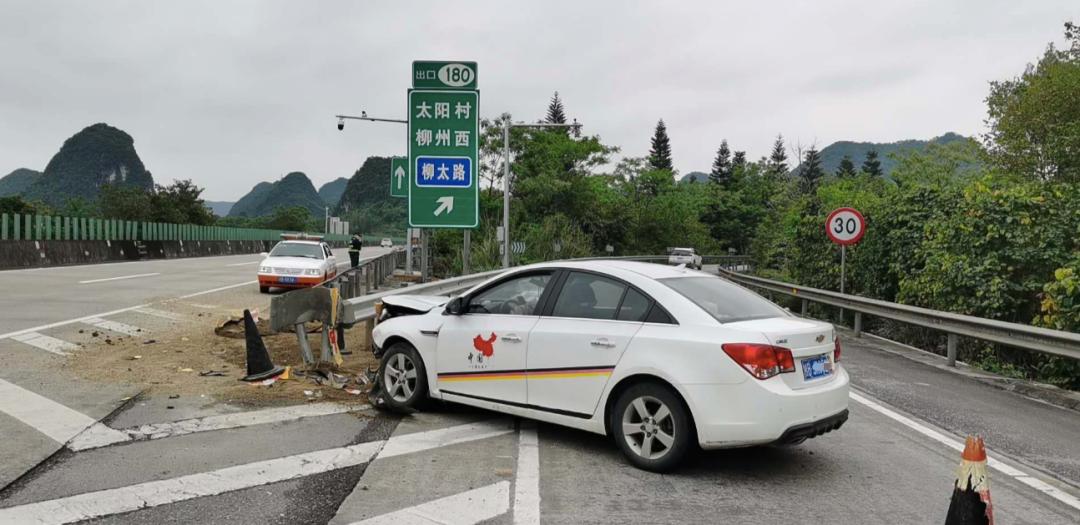 4月4日14时20分,张某驾驶桂b牌照雪佛兰牌小轿车行驶至s31三北高速