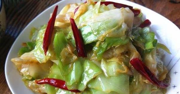 原创美食严选手撕包菜手撕鸡凉拌粉丝彩椒炒肉的做法